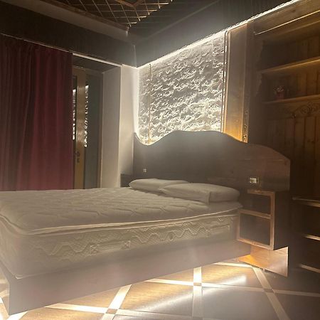 Guesthouse Mele Gjirokastër Dış mekan fotoğraf