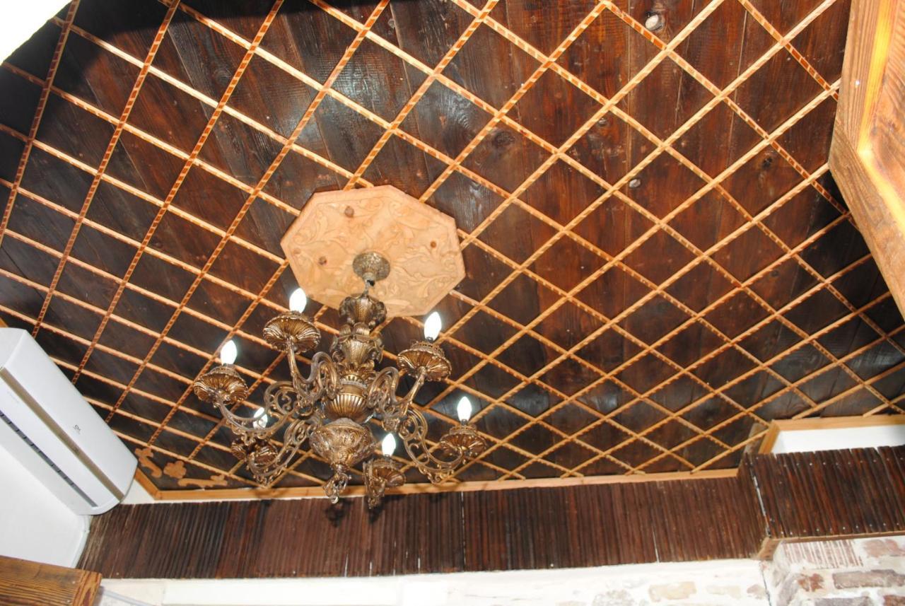 Guesthouse Mele Gjirokastër Dış mekan fotoğraf