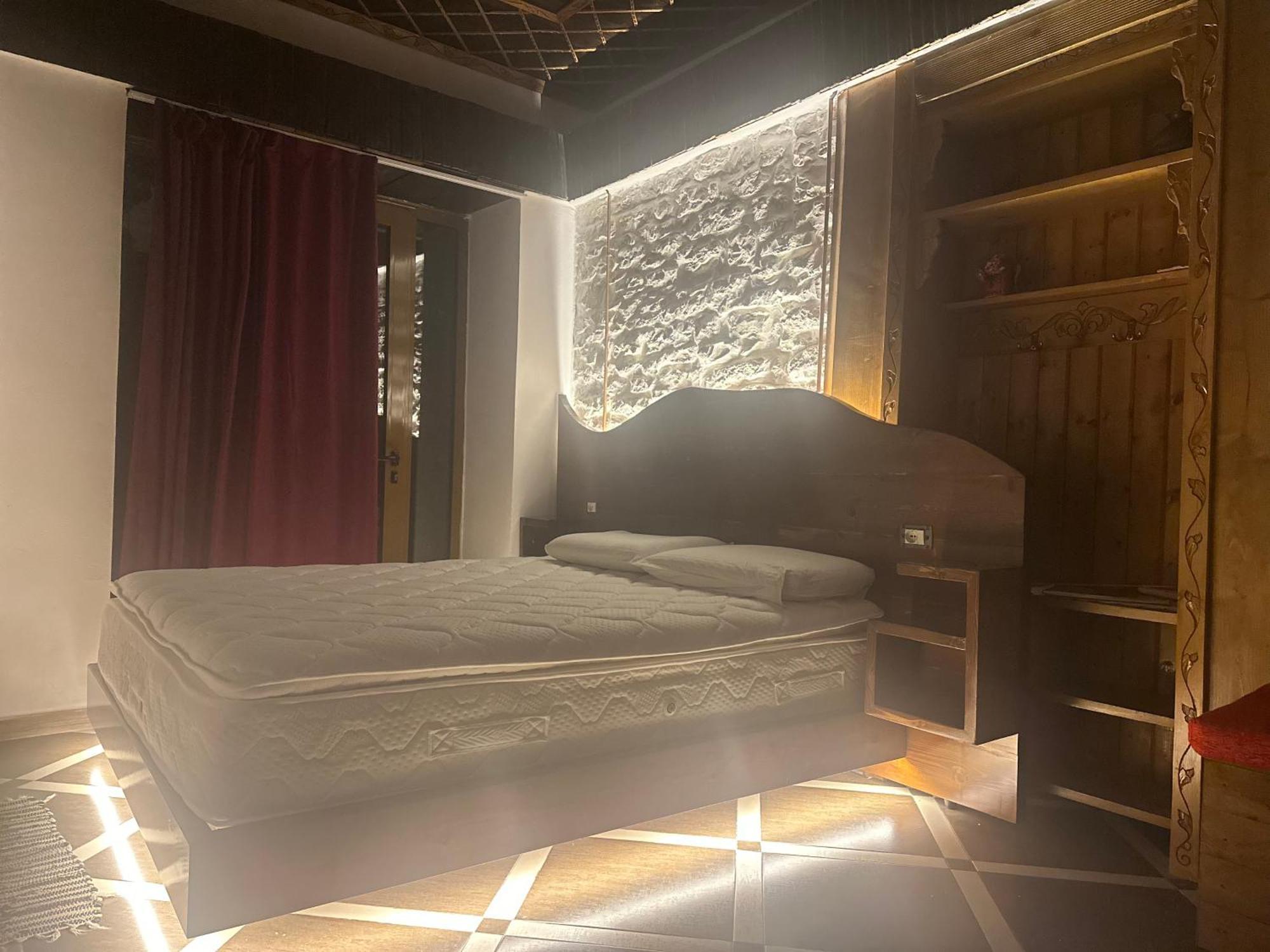 Guesthouse Mele Gjirokastër Dış mekan fotoğraf
