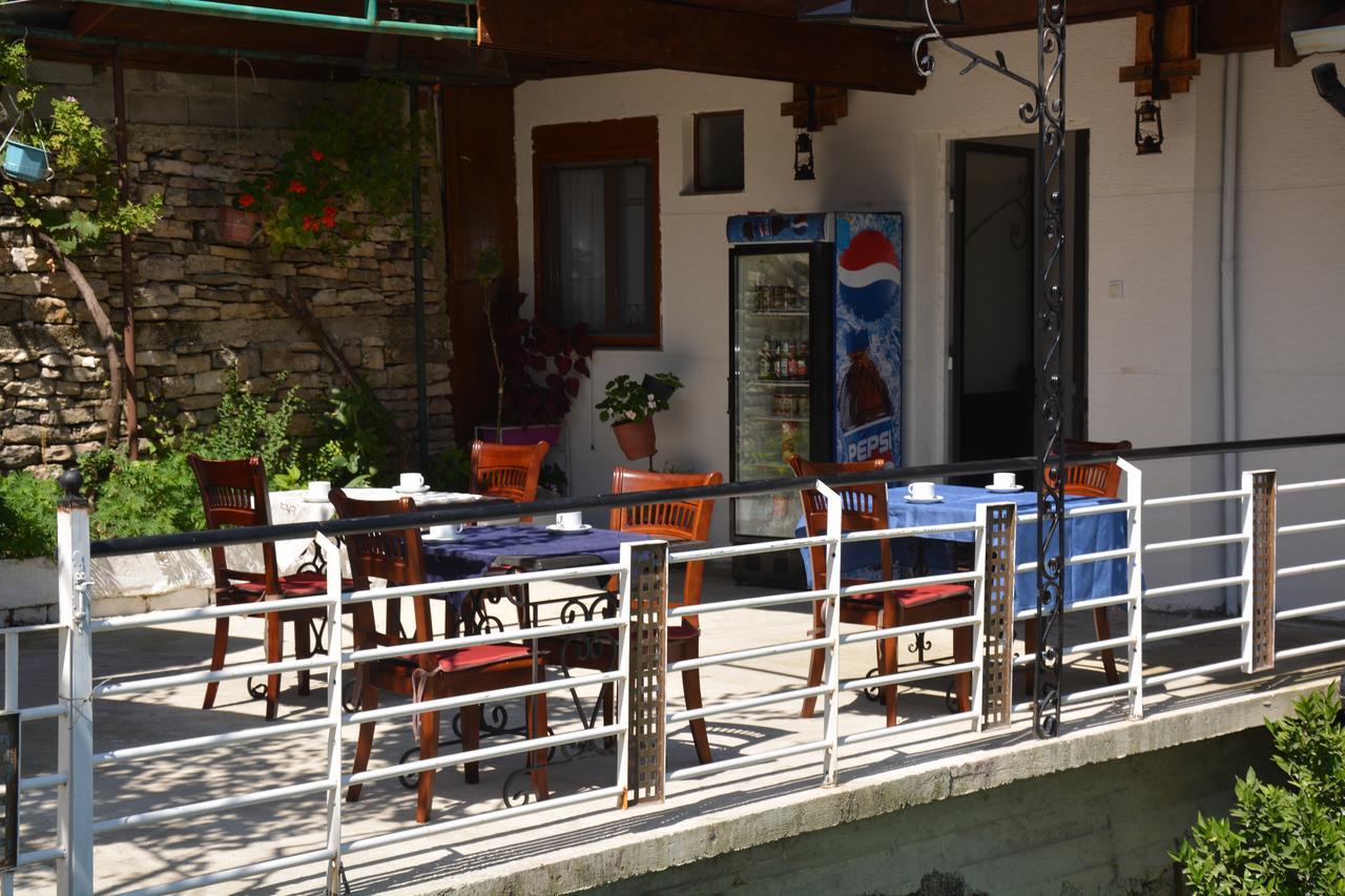 Guesthouse Mele Gjirokastër Dış mekan fotoğraf