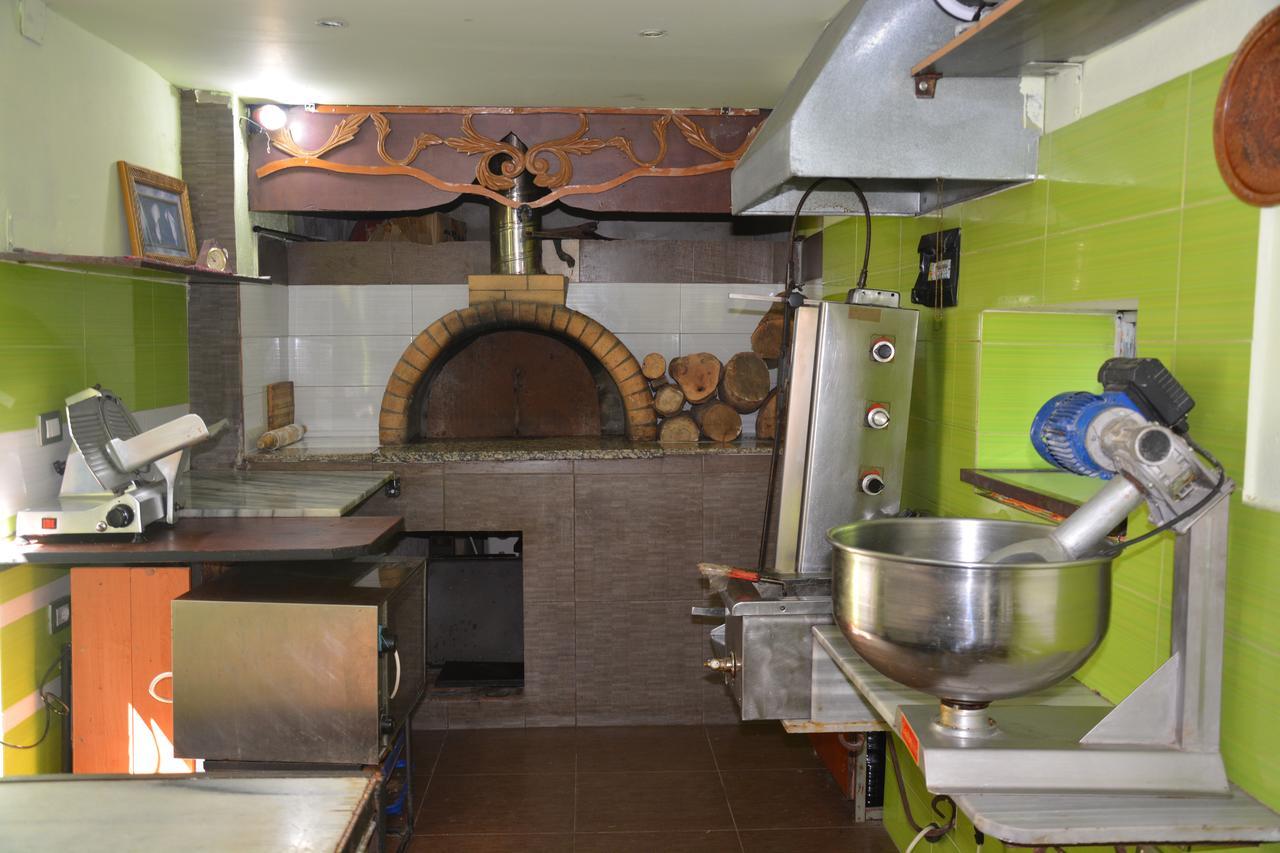 Guesthouse Mele Gjirokastër Dış mekan fotoğraf