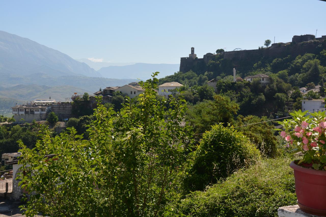 Guesthouse Mele Gjirokastër Dış mekan fotoğraf