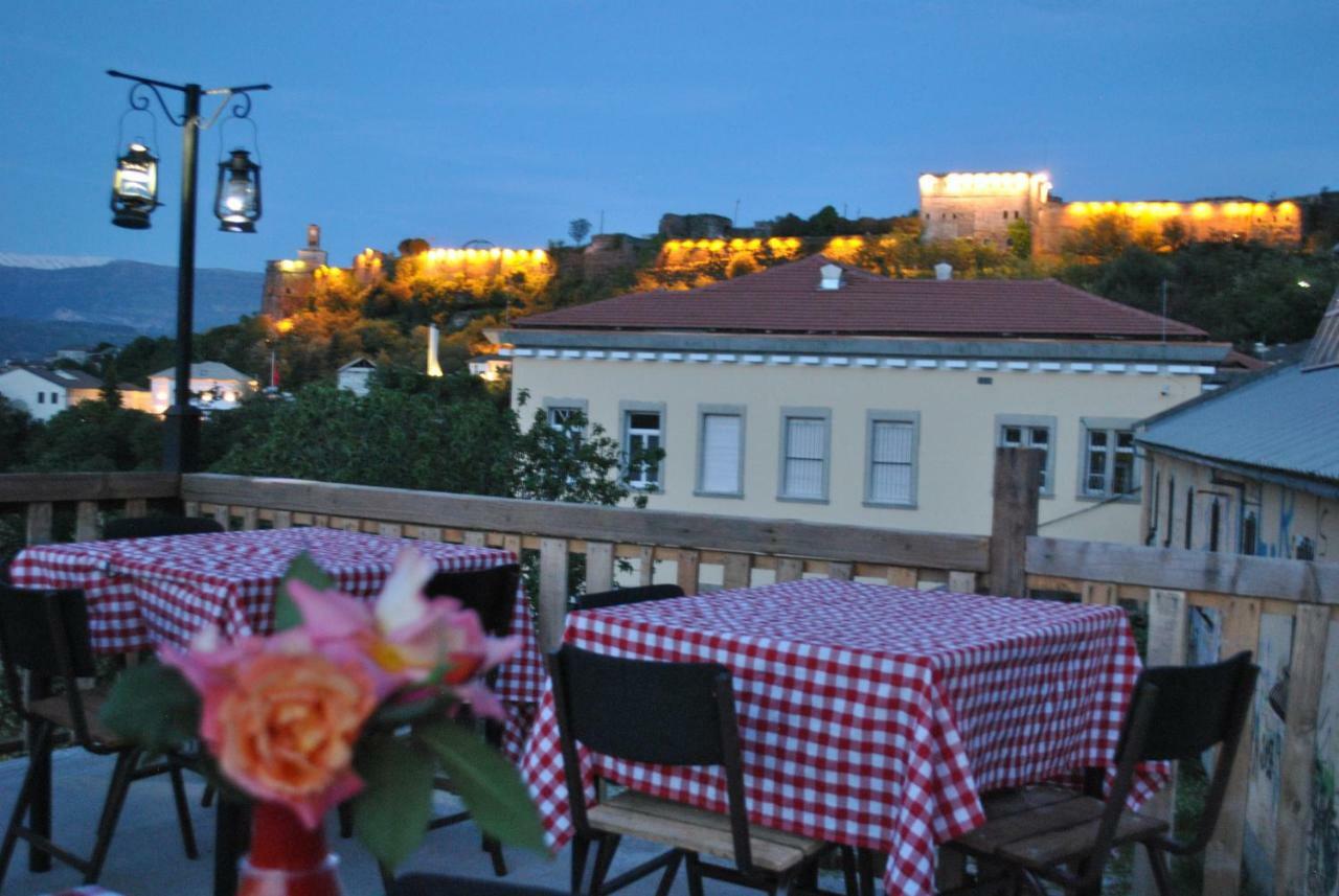 Guesthouse Mele Gjirokastër Dış mekan fotoğraf