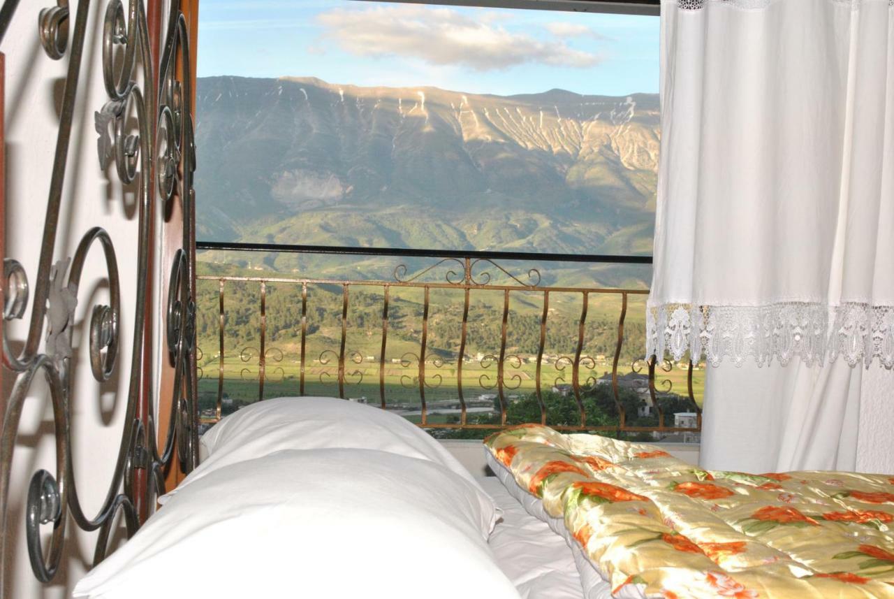 Guesthouse Mele Gjirokastër Dış mekan fotoğraf