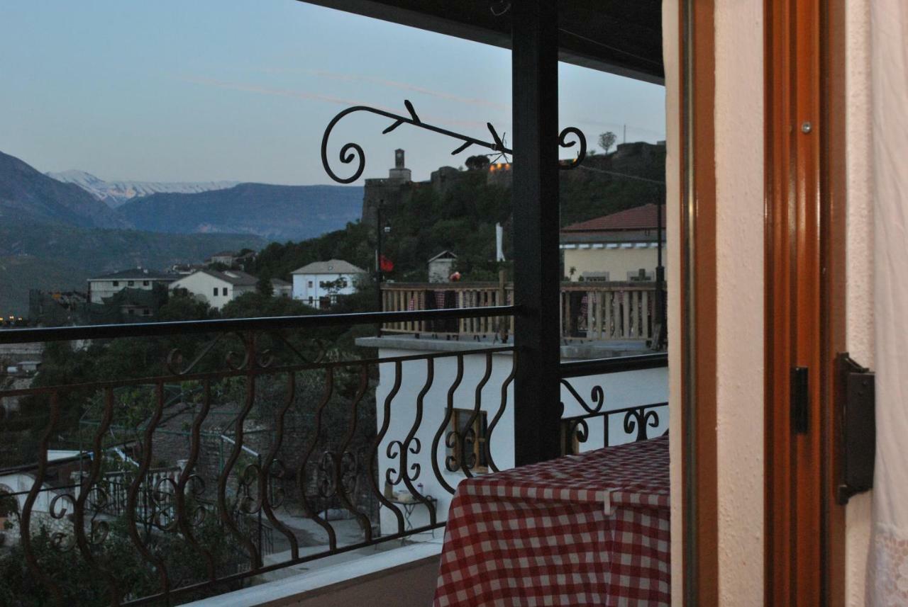 Guesthouse Mele Gjirokastër Dış mekan fotoğraf