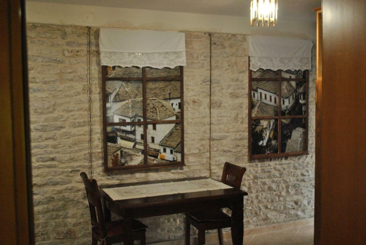 Guesthouse Mele Gjirokastër Dış mekan fotoğraf