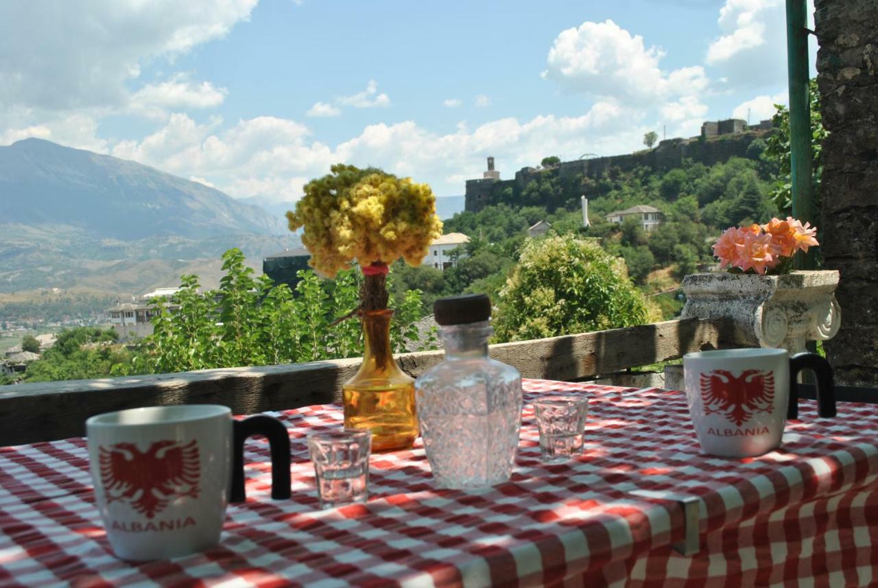 Guesthouse Mele Gjirokastër Dış mekan fotoğraf
